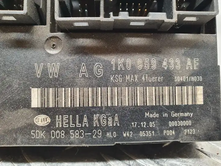Volkswagen Jetta V (2005 - 2010) 1K0959433AF Модуль комфорта — фото 2