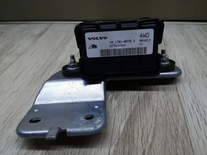 Volvo XC70 (2004 - 2007) 30773379 Датчик ESP — фото 1