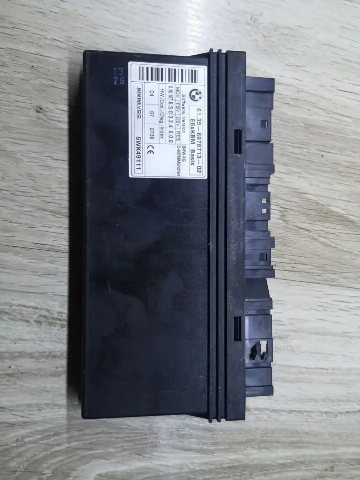 BMW 5 E60 E61 (2004 - 2010) 6135697871302 Модуль комфорта — фото 1