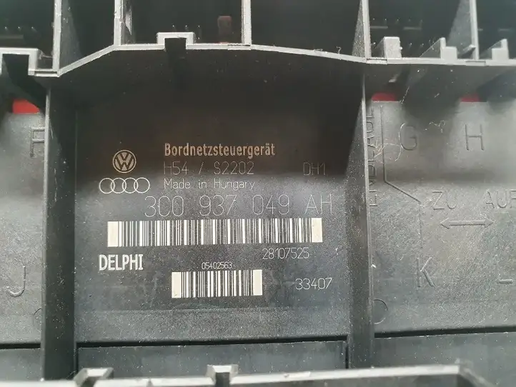Volkswagen PASSAT B6 (2005 - 2010) 3C0937049AH Модуль комфорта — фото 2