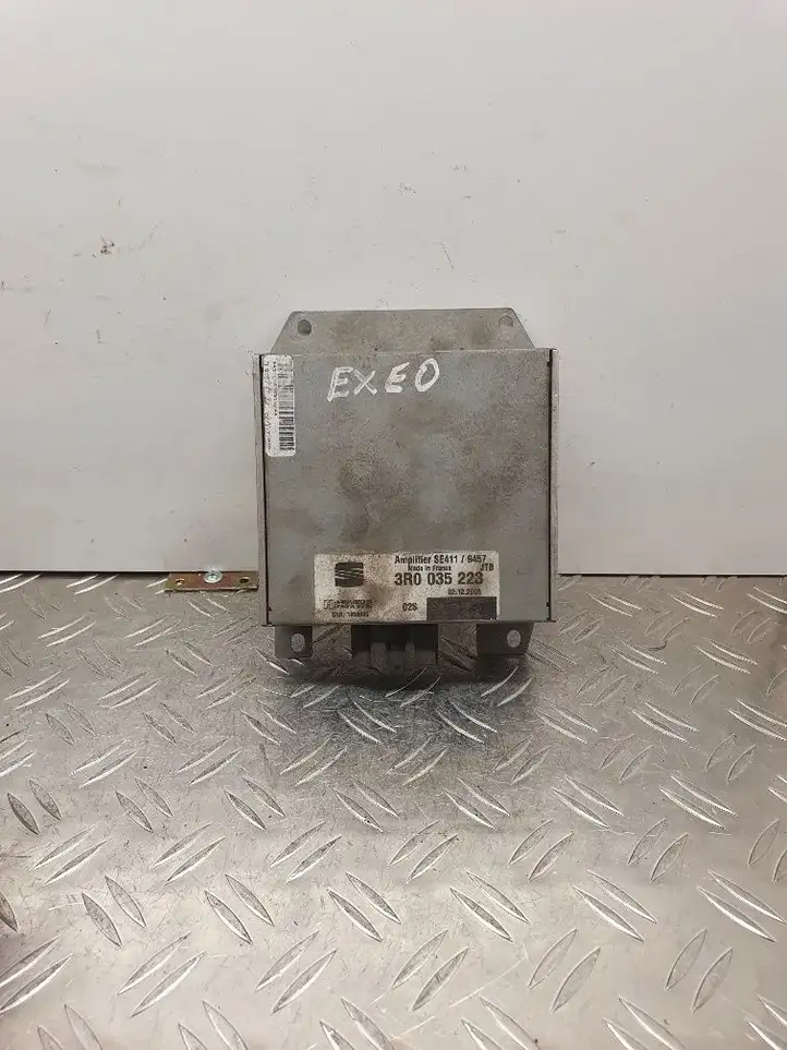 Seat Exeo (3R) (2008 - 2013) 3R0035223 Усилитель звука — фото 1