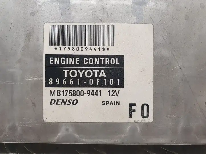 Toyota Corolla Verso AR10 (2004 - 2009) 896610F101 Блок управления двигателем (ЭБУ) — фото 2