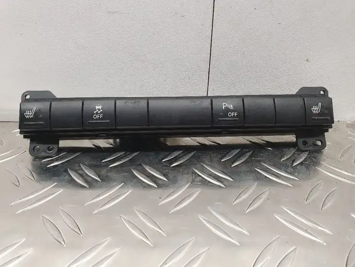 Jeep Grand Cherokee (WK) (2004 - 2010) P56010694AE Включатель обогрева — фото 1