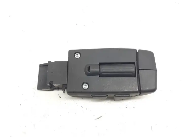 Opel Vivaro (2006 - 2014) 8200058695 Включатель регулировки звука — фото 1
