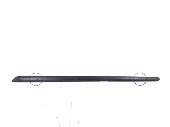 Toyota Aygo (2005 - 2008)   Отделка (молдинг) передней двери