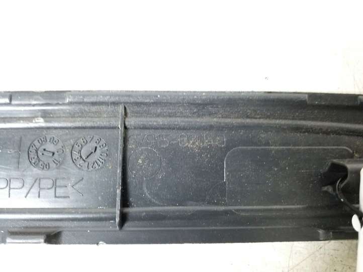 Toyota Auris 150 (2006 - 2012)  67915-02040 Отделка заднего порога (внутренняя)