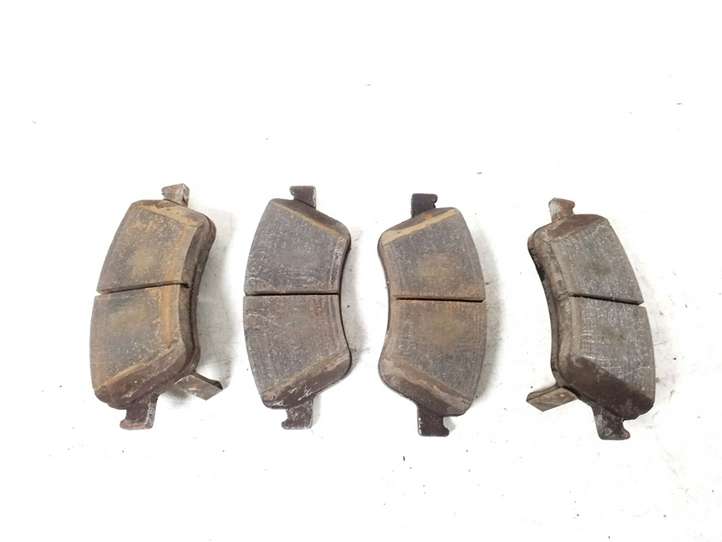 Toyota Auris 150 (2006 - 2012)  04465-02210 Тормозные колодки (передние)