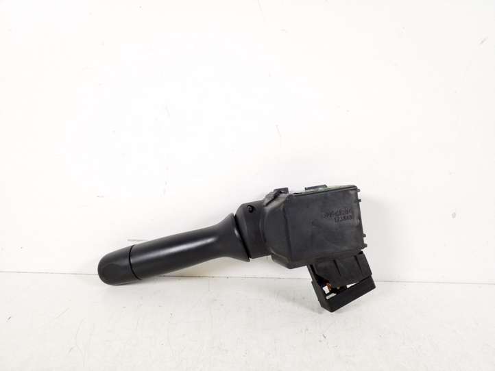 Toyota Aygo (2005 - 2008)  84652-0H010 Комплект ручек