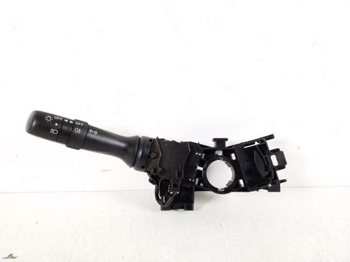 Toyota Aygo (2008 - 2012)  84140-0H010 Комплект ручек