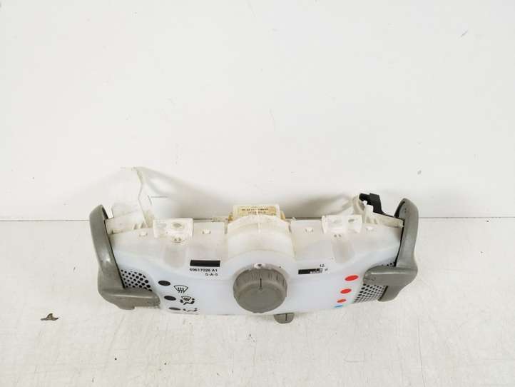 Toyota Aygo (2008 - 2012)  55901-0H040 Блок управления кондиционером