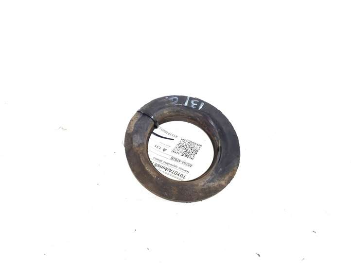 Toyota Auris 150 (2006 - 2012)  48258-42020 Опорный подшипник