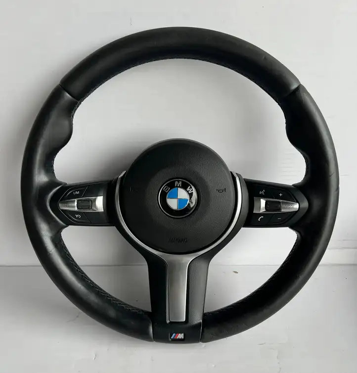 BMW 5 F10 F11 (2009 - 2016) 308445287 Руль — фото 1