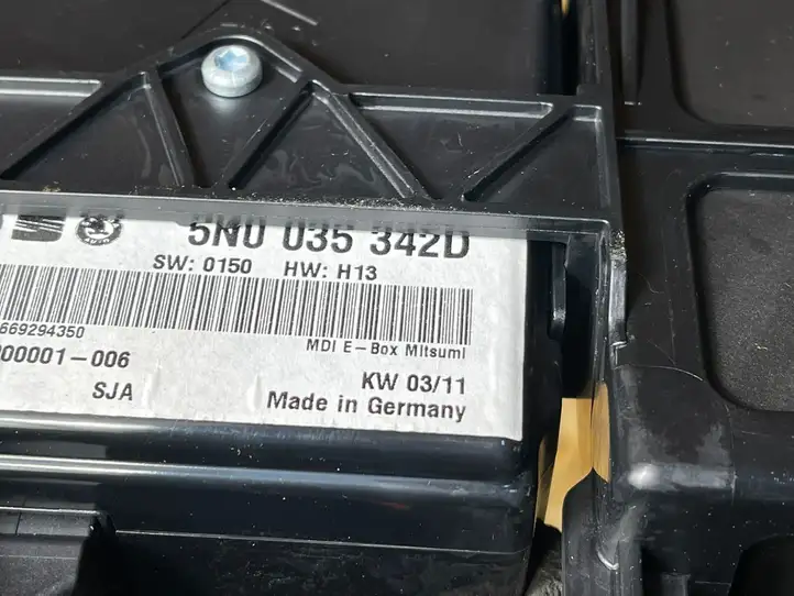 Volkswagen Tiguan (2007 - 2011) 5N0035341E USB модуль — фото 2