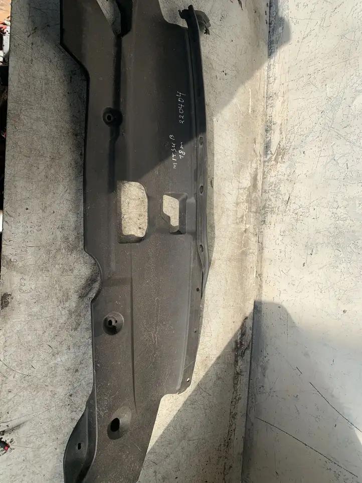 Mitsubishi ASX (2017 - 2019) Верхняя панель радиатора — фото 3