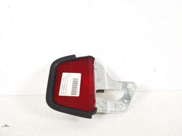 Toyota Avensis T250 (2003 - 2006)  81570-05080 Дополнительный стоп фонарь