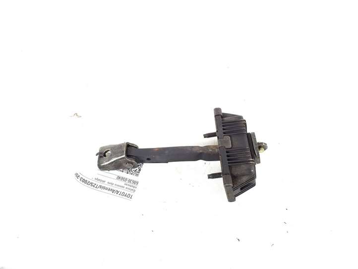 Toyota Avensis T250 (2003 - 2006)  68630-05040 Ограничитель открывания задней двери