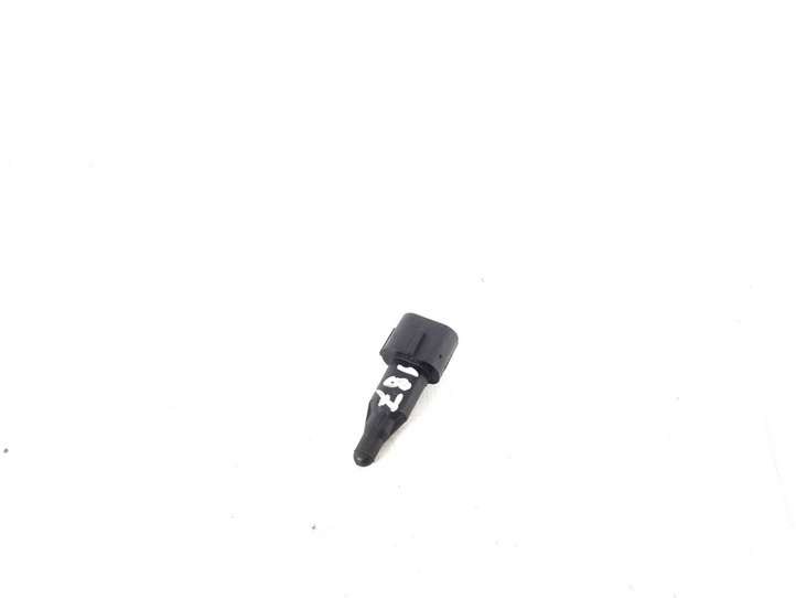 Toyota Avensis T250 (2003 - 2006)  83482-02010 Датчик наружной температуры