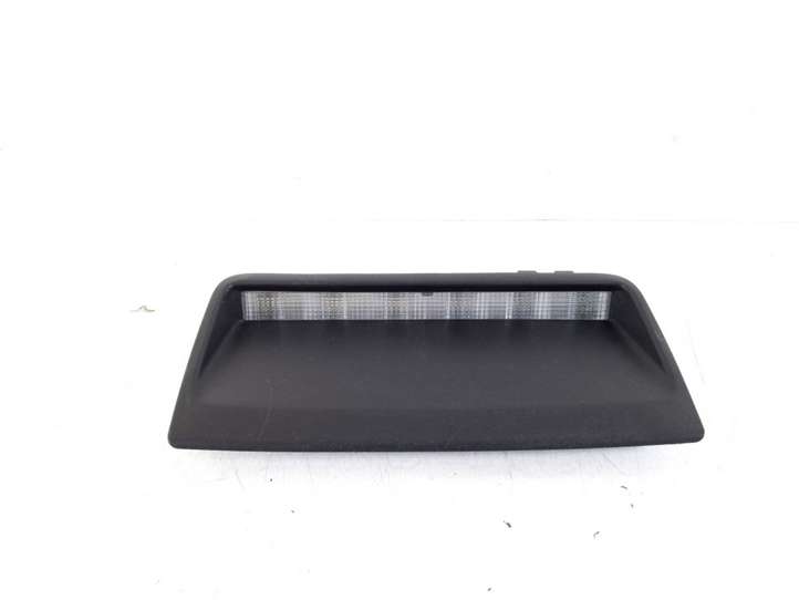 Toyota Avensis T270 (2009 - 2012)  81570-05100 Дополнительный стоп фонарь