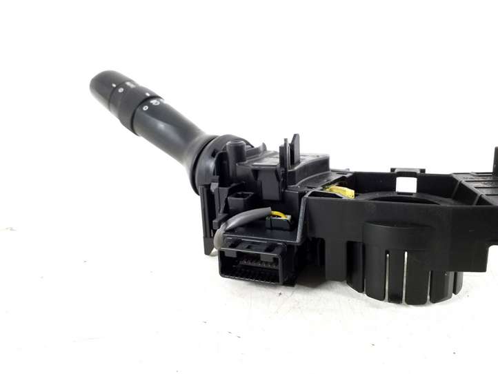 Toyota Avensis T270 (2009 - 2012)  84140-05190 Комплект ручек