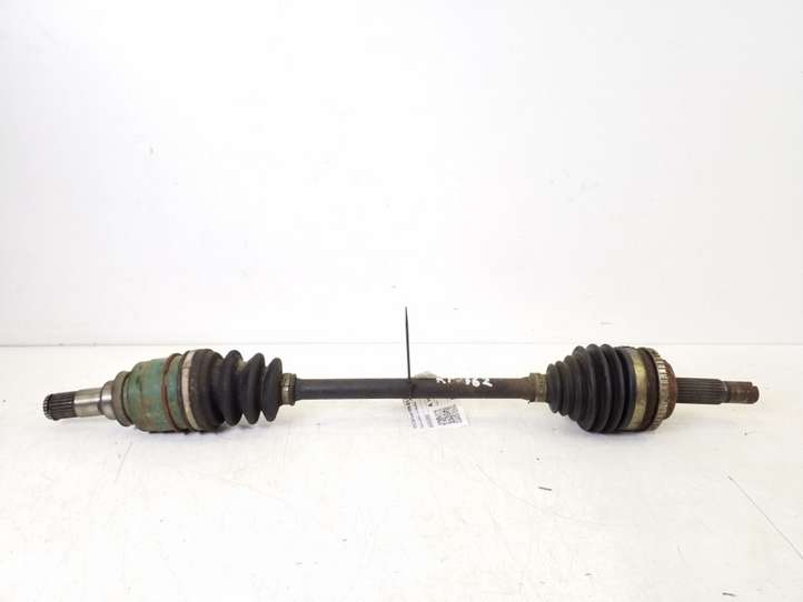Toyota Yaris (1999 - 2003)  43420-52050 Передняя полуось