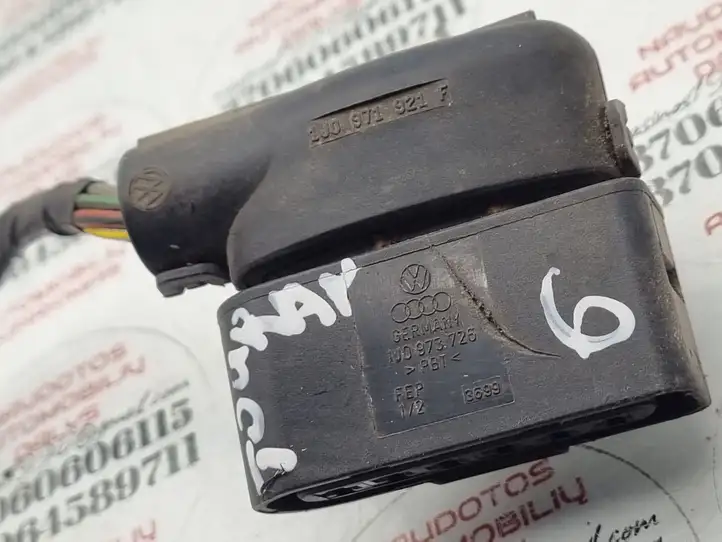Volkswagen Touran I (2003 - 2010) 1J0973726 Проводка задних фонарей — фото 3