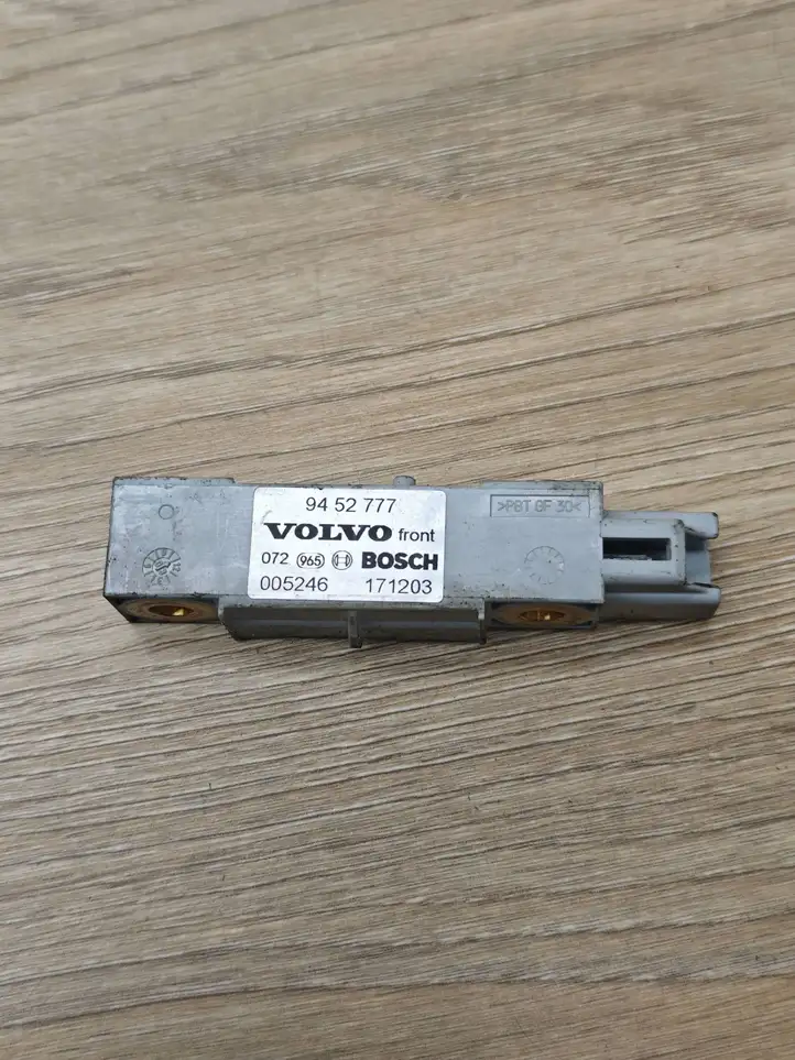 Volvo V70 (2000 - 2004) 9452777 Датчик удара SRS — фото 1