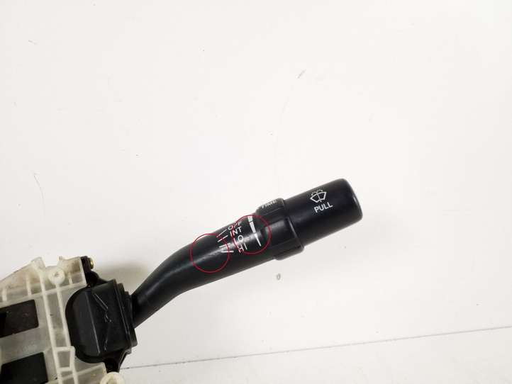 Toyota Prius (XW10) (1997 - 2003)  84310-47030 Комплект ручек