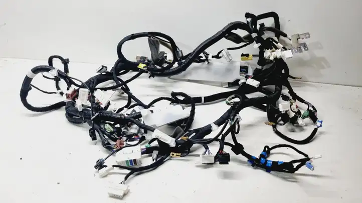 Nissan Qashqai J12 (2021 - ) 240106UM1E Прочая электропроводка — фото 1