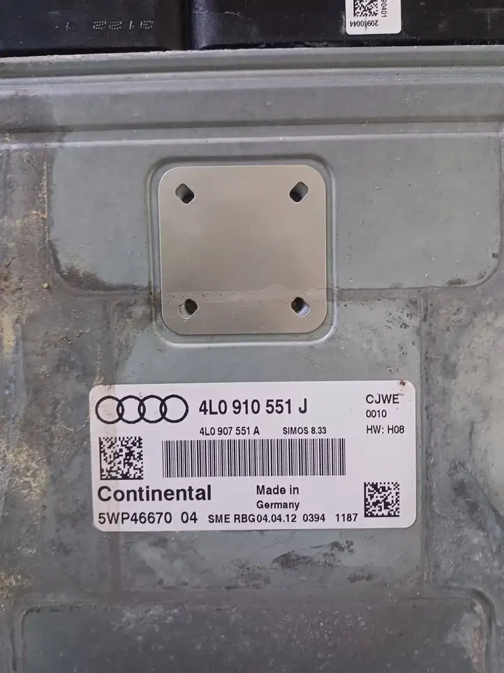 Audi Q7 4L (2009 - 2015) 4L0910551J Блок управления двигателем (ЭБУ) — фото 4
