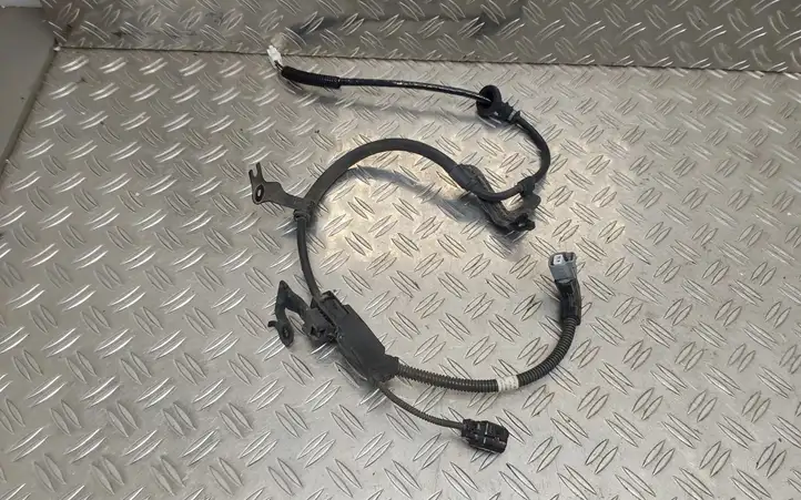 Toyota Yaris XP210 (2020 - ) 890C0K0010 Проводка заднего датчика ABS — фото 2