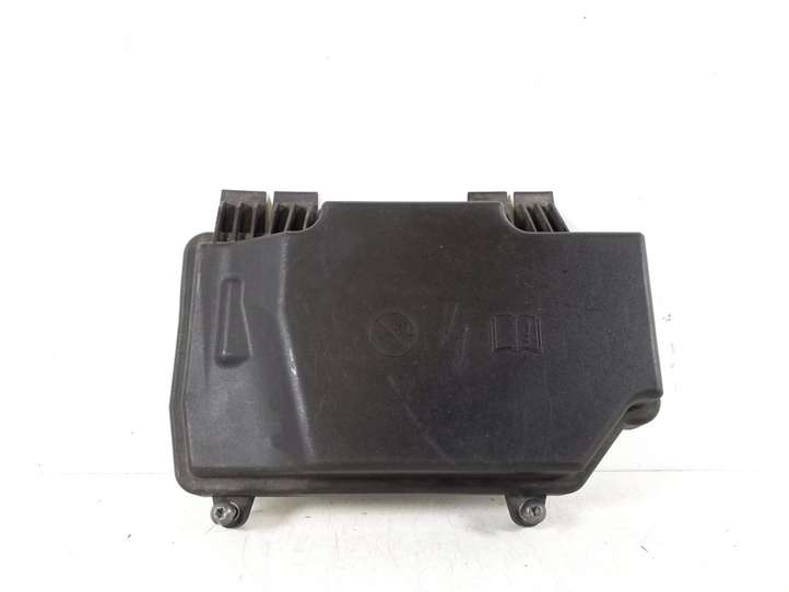 Mercedes-Benz C W205 (2014 - 2021)  A2055400182 Крышка ящика предохранителей