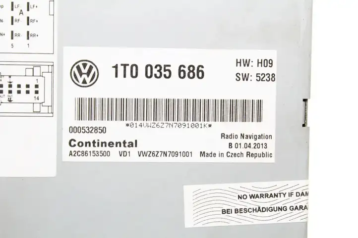 Volkswagen Transporter - Caravelle T5 (2009 - 2015) 1T0035686 Магнитола / мультимедийная система — фото 5