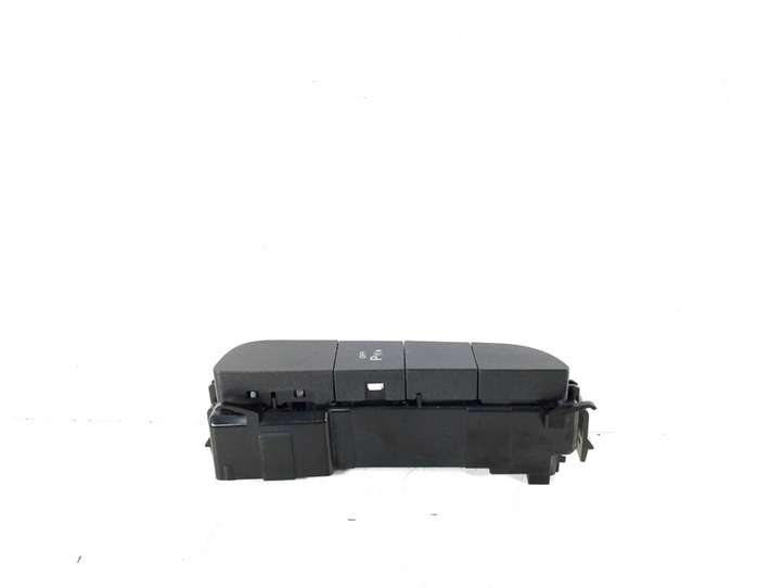 Mercedes-Benz C W205 (2014 - 2021)  A2059056103 Комплект ручек