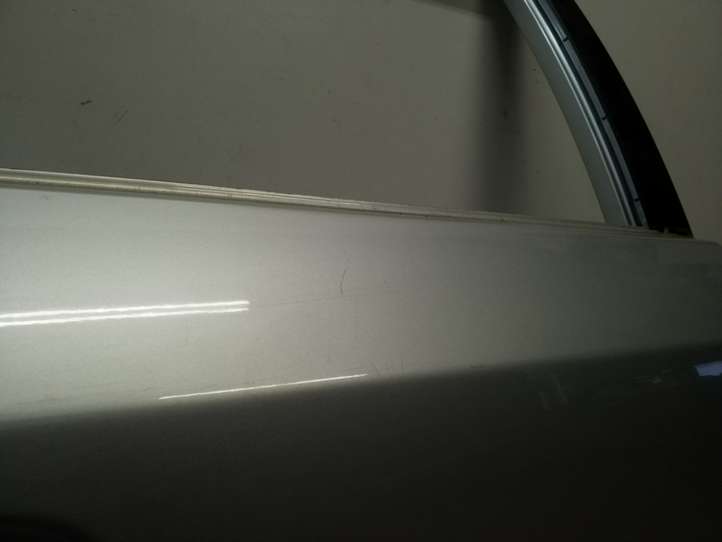 Toyota Avensis T270 (2009 - 2012)  67003-05160 Задняя дверь