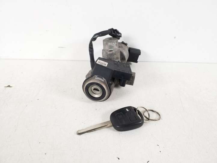 Toyota Avensis T250 (2003 - 2006)  45280-05070 Замок зажигания