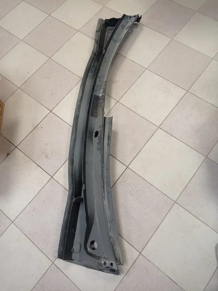 Toyota Sienna XL40 IV (2021 - ) 5575208020 Жабо стеклоочистителей — фото 1