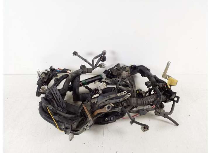 Toyota Avensis T270 (2009 - 2012)  82121-05B90 Проводка двигателя