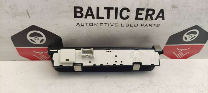 BMW 5 F10 F11 (2009 - 2016)  9247370 Другие включатели / ручки/ переключатели