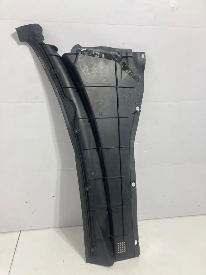 Mazda Tribute (2000 - 2004) 2L847802222AAW Жабо стеклоочистителей — фото 2