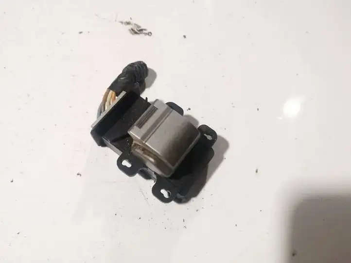 Honda FR-V (2004 - 2009) Кнопка стеклоподъемников — фото 1