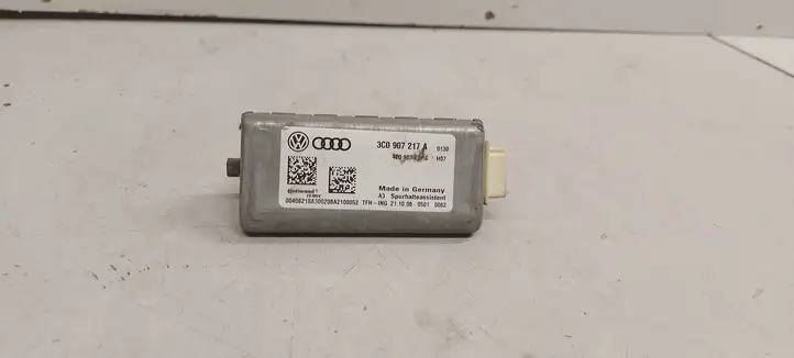 Volkswagen PASSAT B6 (2005 - 2010) 3C0907217A Камера в лобовом стекле — фото 5