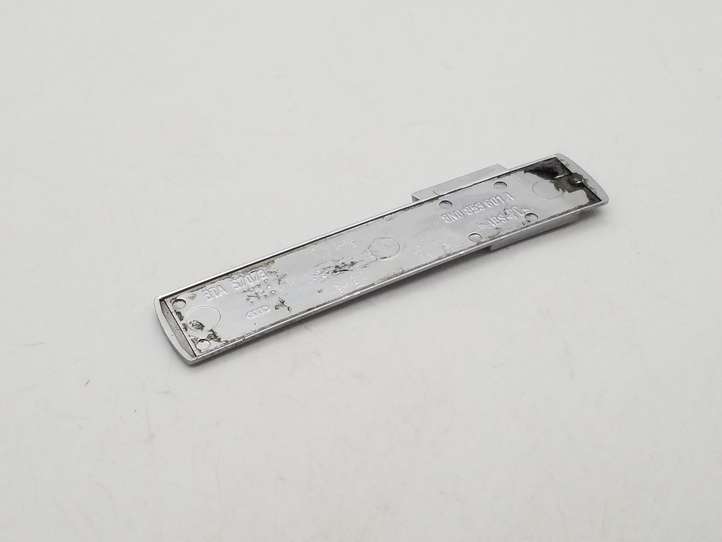 Audi A6 (2004 - 2008)  8N0853601A Другие значки/ записи