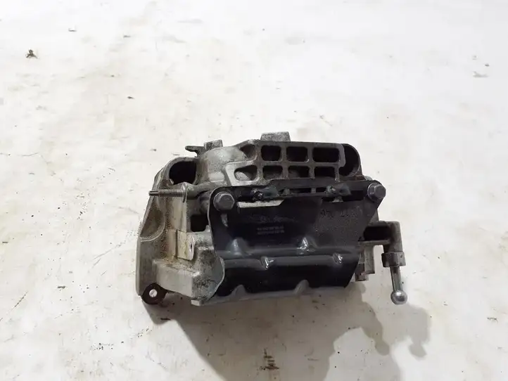 Toyota ProAce City (2016 - ) SU001A3851 Кронштейн топливного фильтра — фото 2