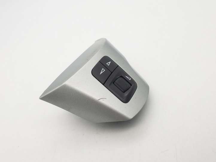 Opel Corsa D (2006 - 2010)  13222332 Кнопки рулевого колеса