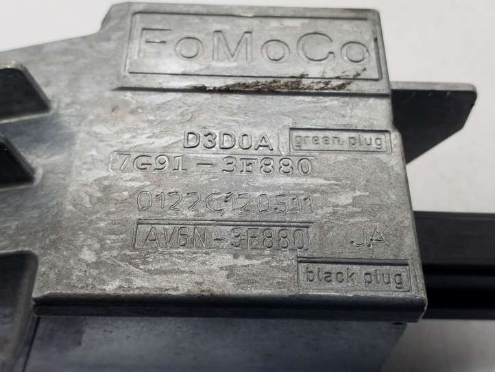Ford Focus (2011 - 2015)  7G913F880 Замок руля