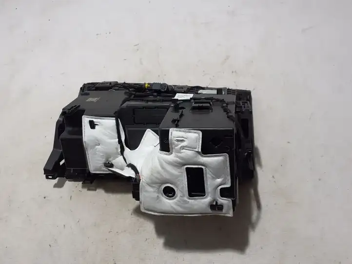 Mercedes-Benz EQS V297 (2021 - ) A2976803400 Вещевой ящик — фото 3