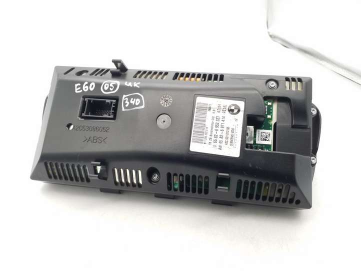 BMW 5 E60 E61 (2004 - 2010)  6952327 Экран/ дисплей / маленький экран