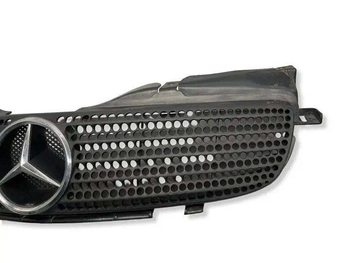 Mercedes-Benz SLK R170 (1996 - 2004) 1708800085 Передняя решетка — фото 3