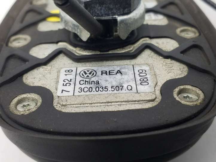 Volkswagen Passat CC (2012 - 2017)  3C0035507Q Антенна (антенна GPS)