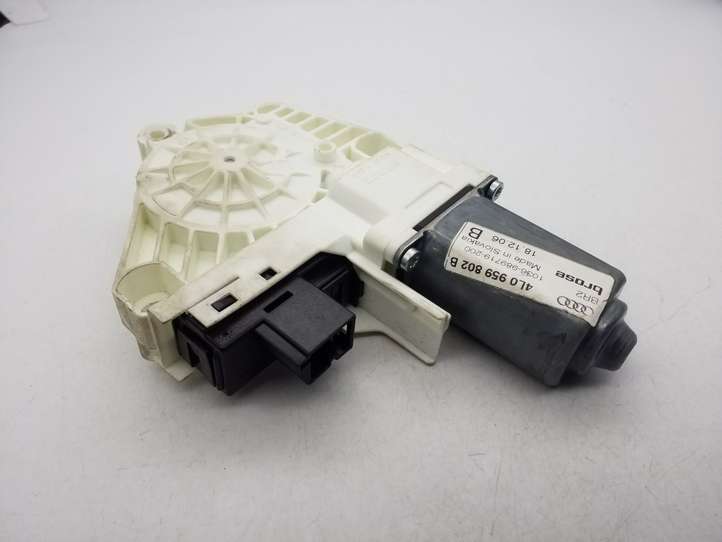 Audi Q7 (2005 - 2009)  4L0959802B Механизм подъема окон задней двери